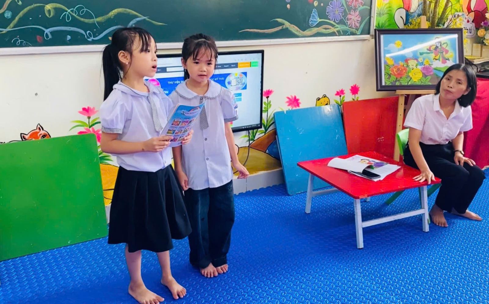 Hoạt động sắm vai nhân vật